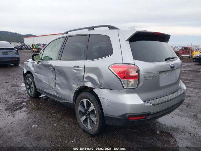 Photo 2 VIN: JF2SJAJC7JH412764 - SUBARU FORESTER 