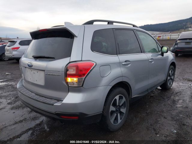 Photo 3 VIN: JF2SJAJC7JH412764 - SUBARU FORESTER 