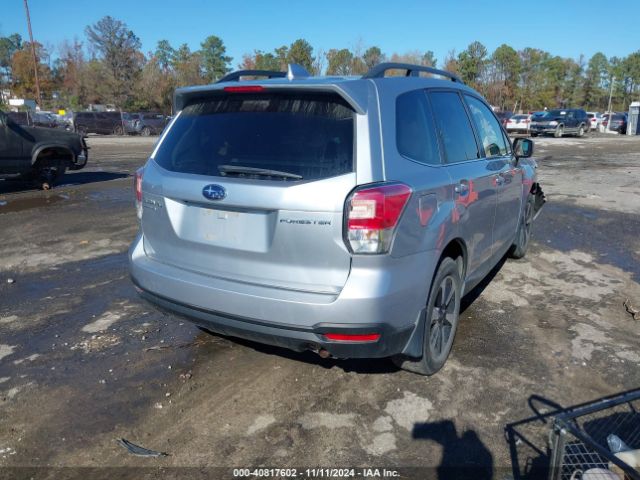 Photo 3 VIN: JF2SJAJC7JH501198 - SUBARU FORESTER 