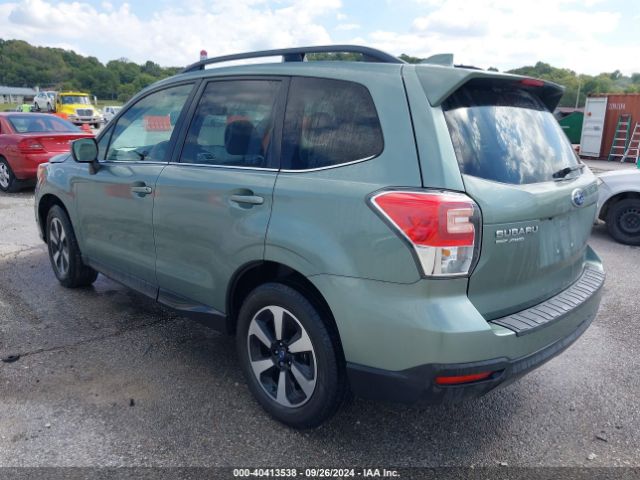 Photo 2 VIN: JF2SJAJC9JH422874 - SUBARU FORESTER 