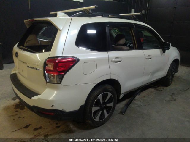 Photo 3 VIN: JF2SJAJC9JH504264 - SUBARU FORESTER 