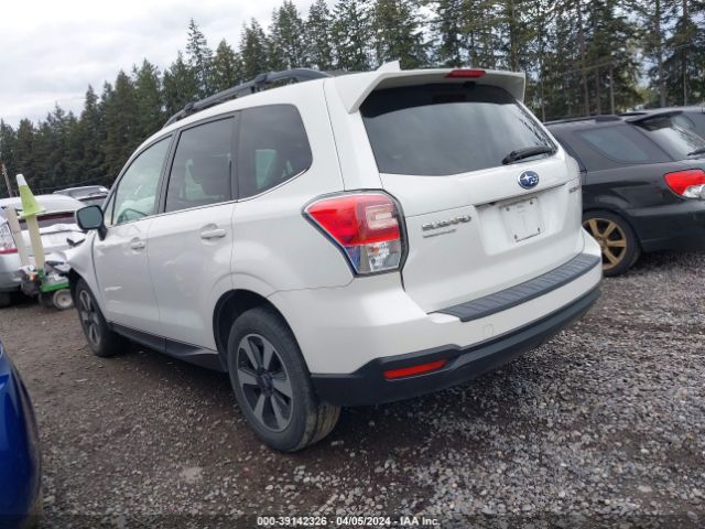 Photo 2 VIN: JF2SJALC6JH535601 - SUBARU FORESTER 