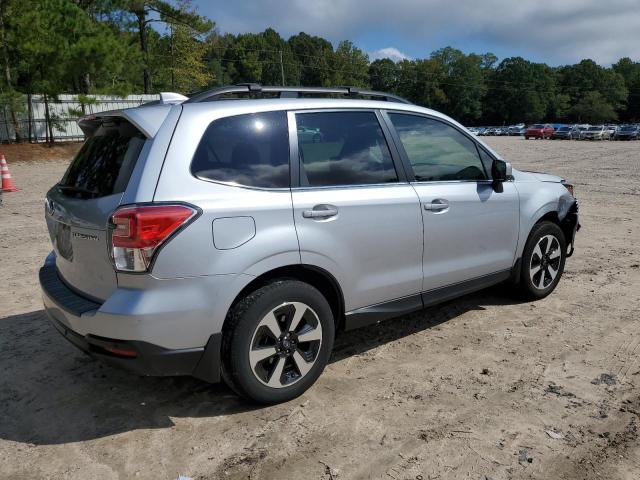 Photo 2 VIN: JF2SJARC3JH425841 - SUBARU FORESTER 2 