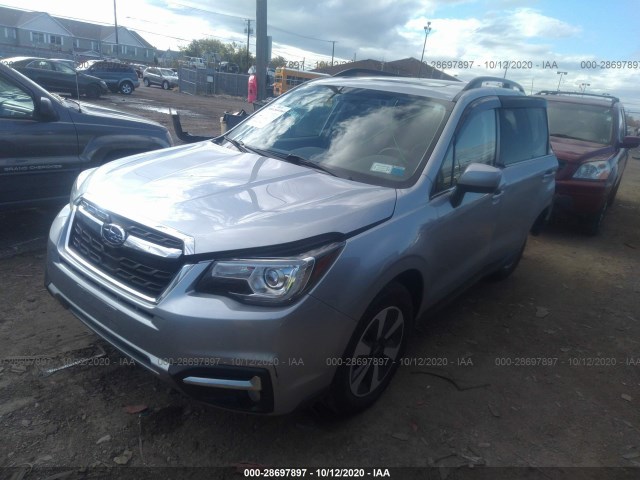 Photo 1 VIN: JF2SJARC3JH472609 - SUBARU FORESTER 