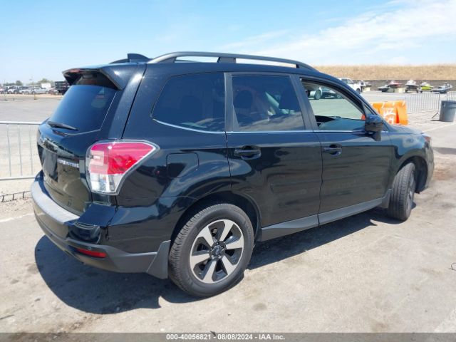 Photo 3 VIN: JF2SJARC4JH453034 - SUBARU FORESTER 