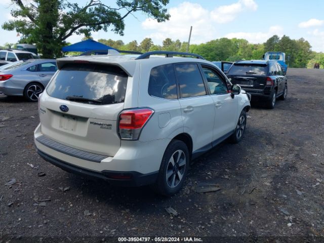 Photo 3 VIN: JF2SJARC5HH541407 - SUBARU FORESTER 