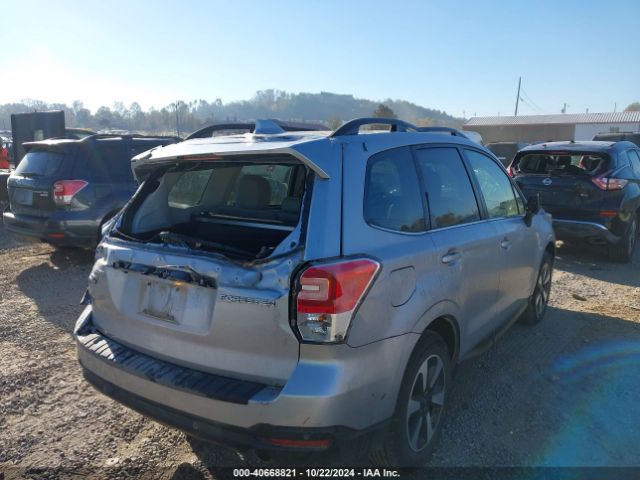 Photo 3 VIN: JF2SJARC5JH433147 - SUBARU FORESTER 