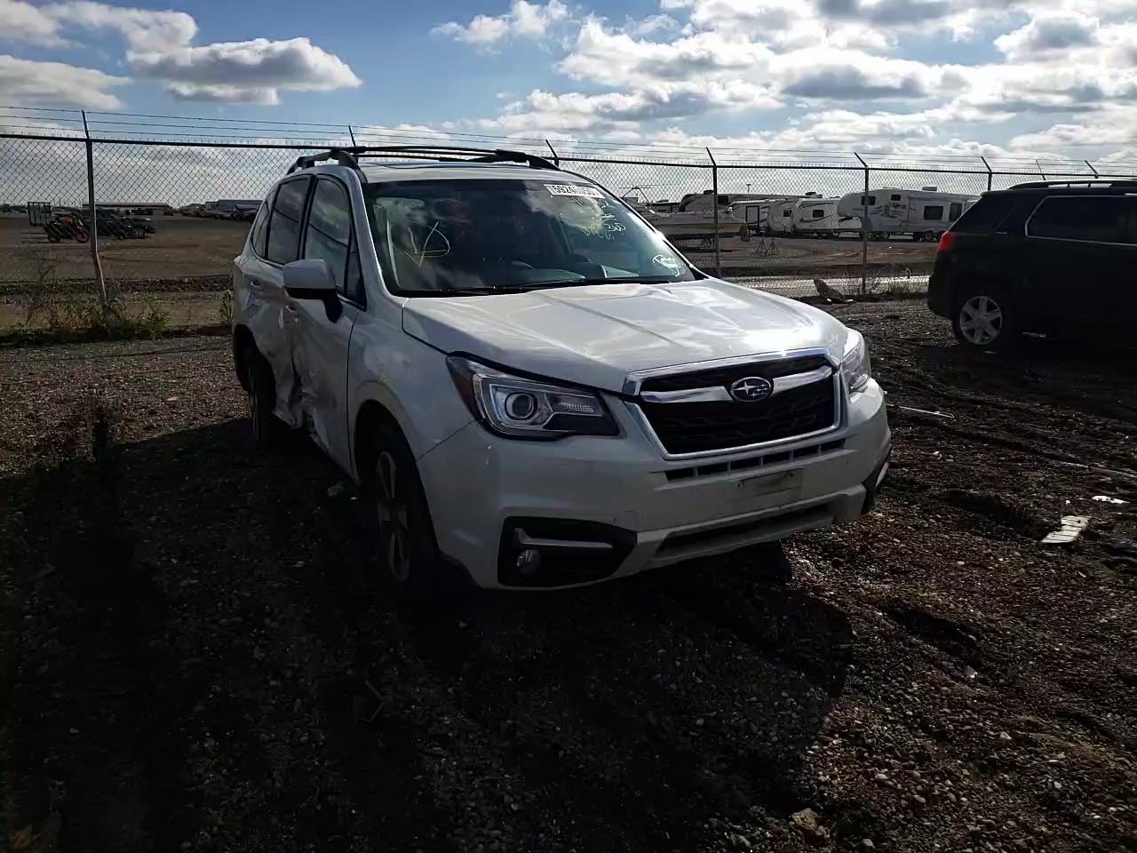 Photo 10 VIN: JF2SJARC6JH411352 - SUBARU FORESTER 