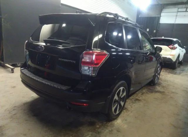 Photo 3 VIN: JF2SJARC6JH615116 - SUBARU FORESTER 