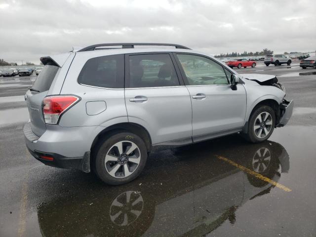 Photo 2 VIN: JF2SJARC7JH459698 - SUBARU FORESTER 2 