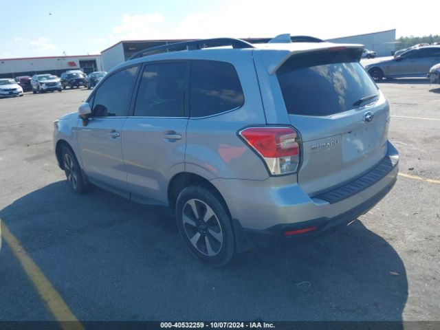 Photo 2 VIN: JF2SJARC8HH490307 - SUBARU FORESTER 