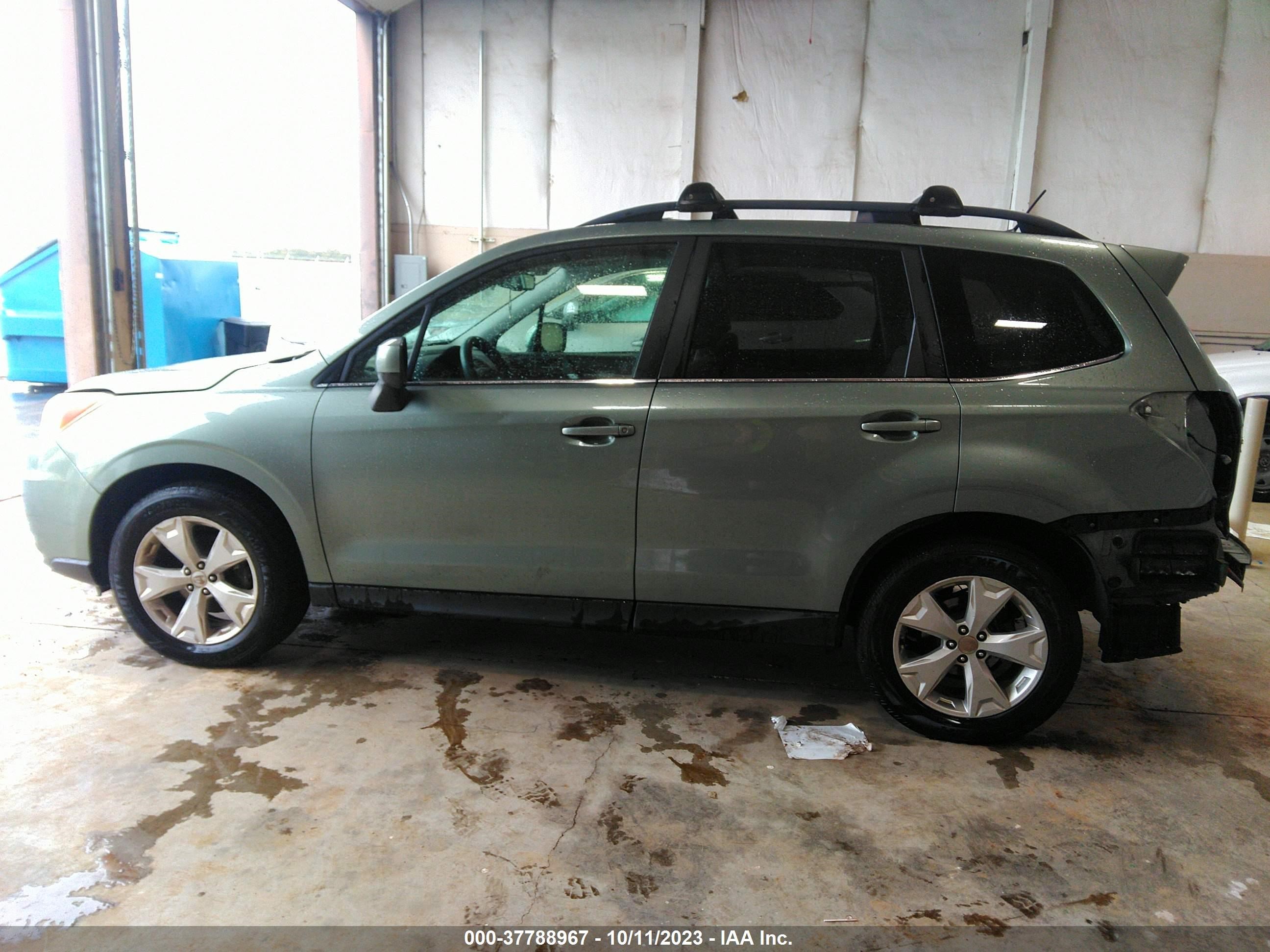 Photo 14 VIN: JF2SJARC9FH436348 - SUBARU FORESTER 