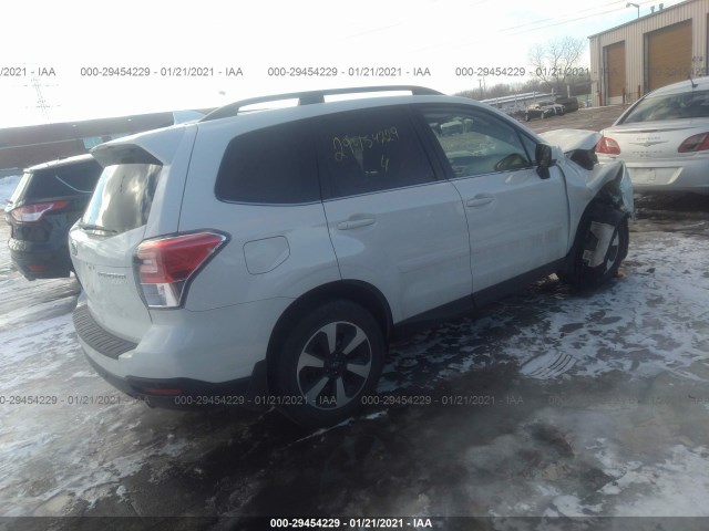 Photo 3 VIN: JF2SJARC9HH563667 - SUBARU FORESTER 