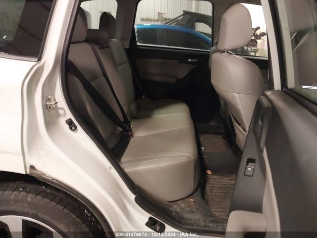 Photo 7 VIN: JF2SJARC9JH482464 - SUBARU FORESTER 