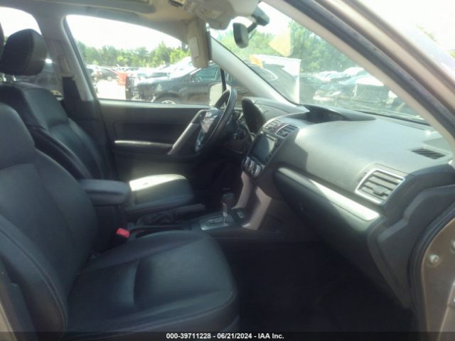 Photo 4 VIN: JF2SJARCXGH485575 - SUBARU FORESTER 