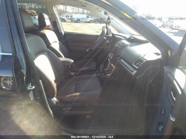 Photo 4 VIN: JF2SJATC1HH493400 - SUBARU FORESTER 