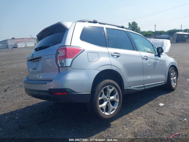 Photo 3 VIN: JF2SJAWC0HH549600 - SUBARU FORESTER 