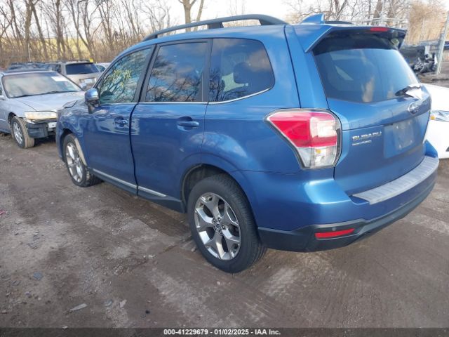 Photo 2 VIN: JF2SJAWC0HH593533 - SUBARU FORESTER 