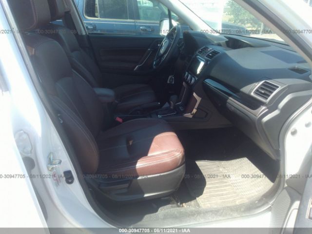 Photo 4 VIN: JF2SJAWC1JH452492 - SUBARU FORESTER 