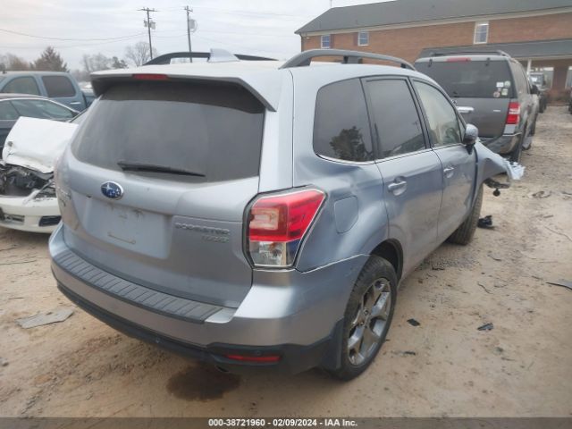 Photo 3 VIN: JF2SJAWC2HH523581 - SUBARU FORESTER 