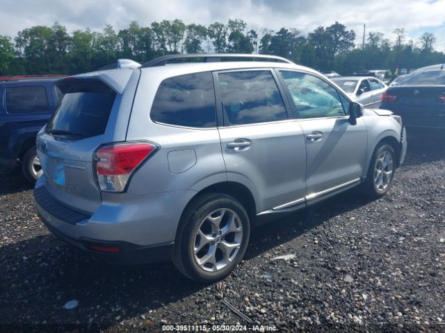 Photo 3 VIN: JF2SJAWC3JH602134 - SUBARU FORESTER 