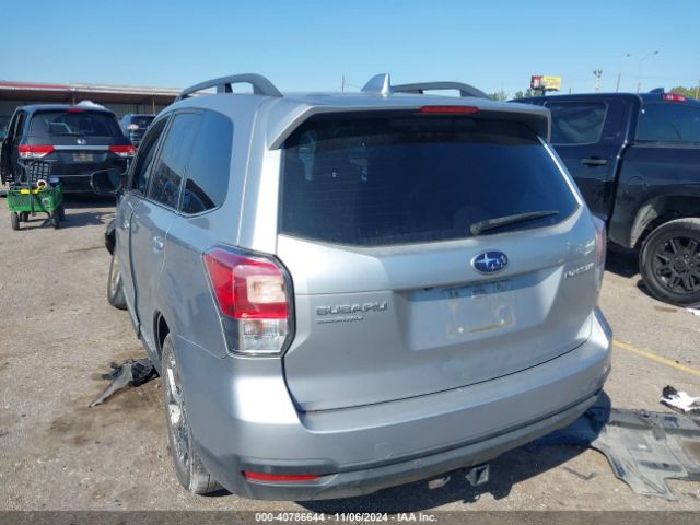 Photo 2 VIN: JF2SJAWC5JH566057 - SUBARU FORESTER 