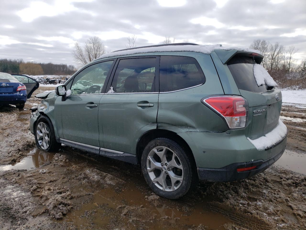 Photo 1 VIN: JF2SJAWC7HH501446 - SUBARU FORESTER 