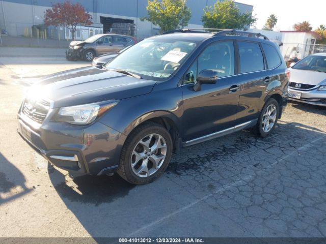 Photo 1 VIN: JF2SJAWC7JH407573 - SUBARU FORESTER 