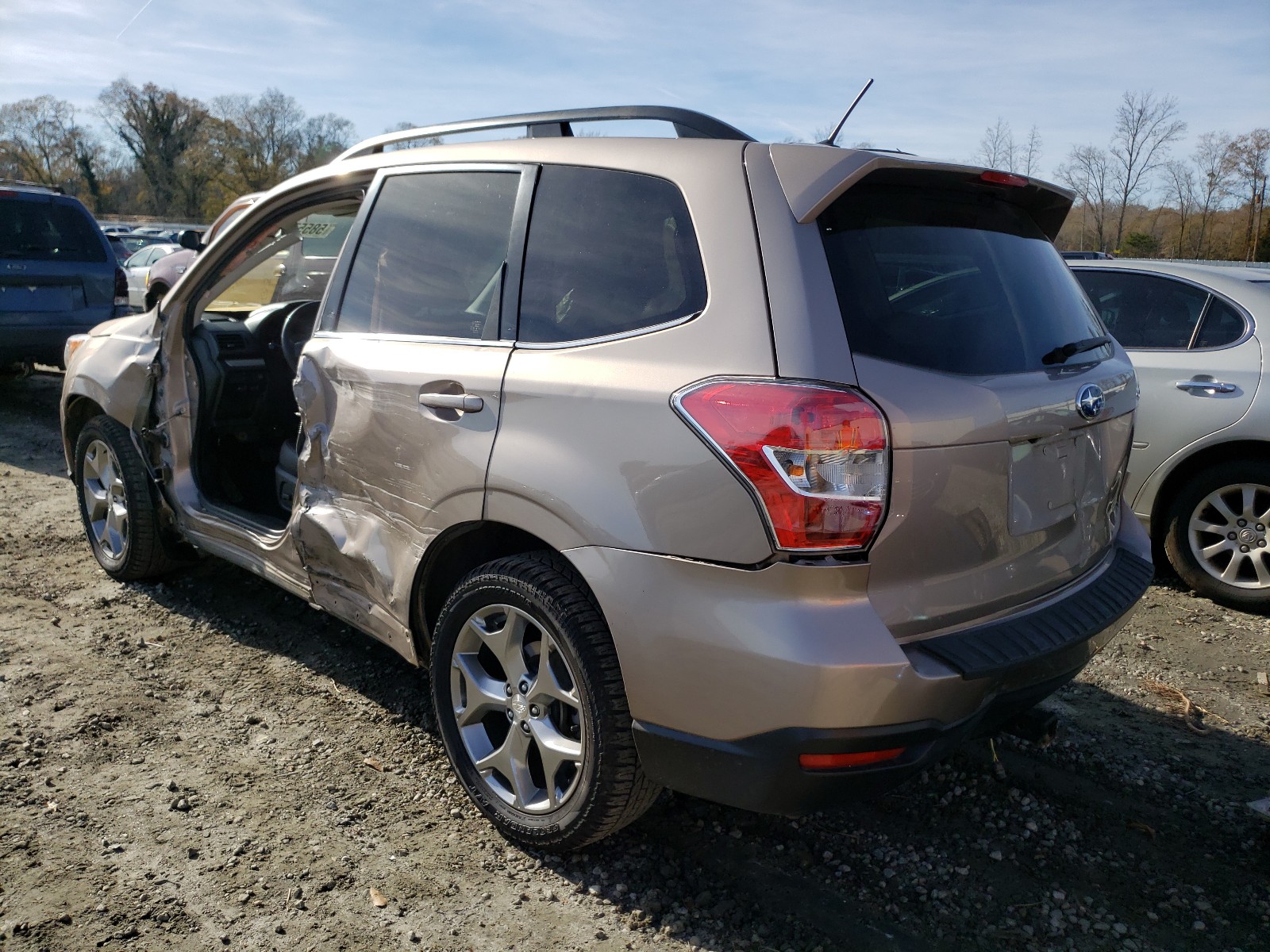 Photo 2 VIN: JF2SJAWCXFH580415 - SUBARU FORESTER 2 