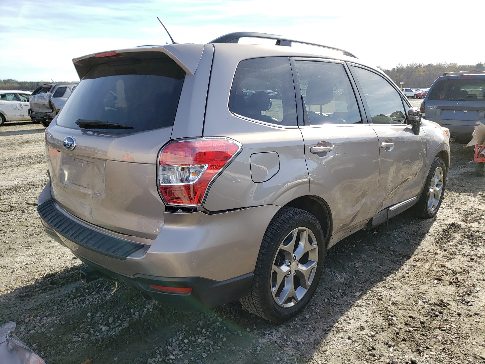 Photo 3 VIN: JF2SJAWCXFH580415 - SUBARU FORESTER 2 