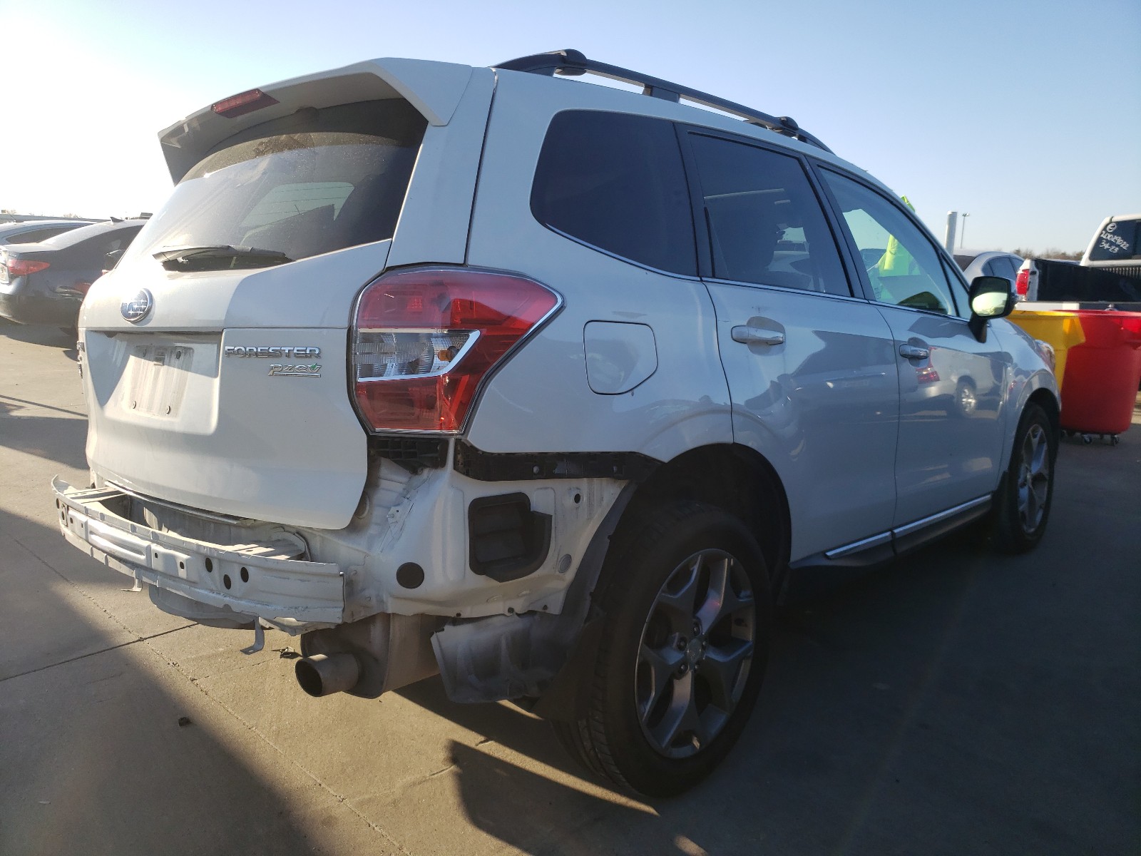 Photo 3 VIN: JF2SJAXC5GH519392 - SUBARU FORESTER 2 