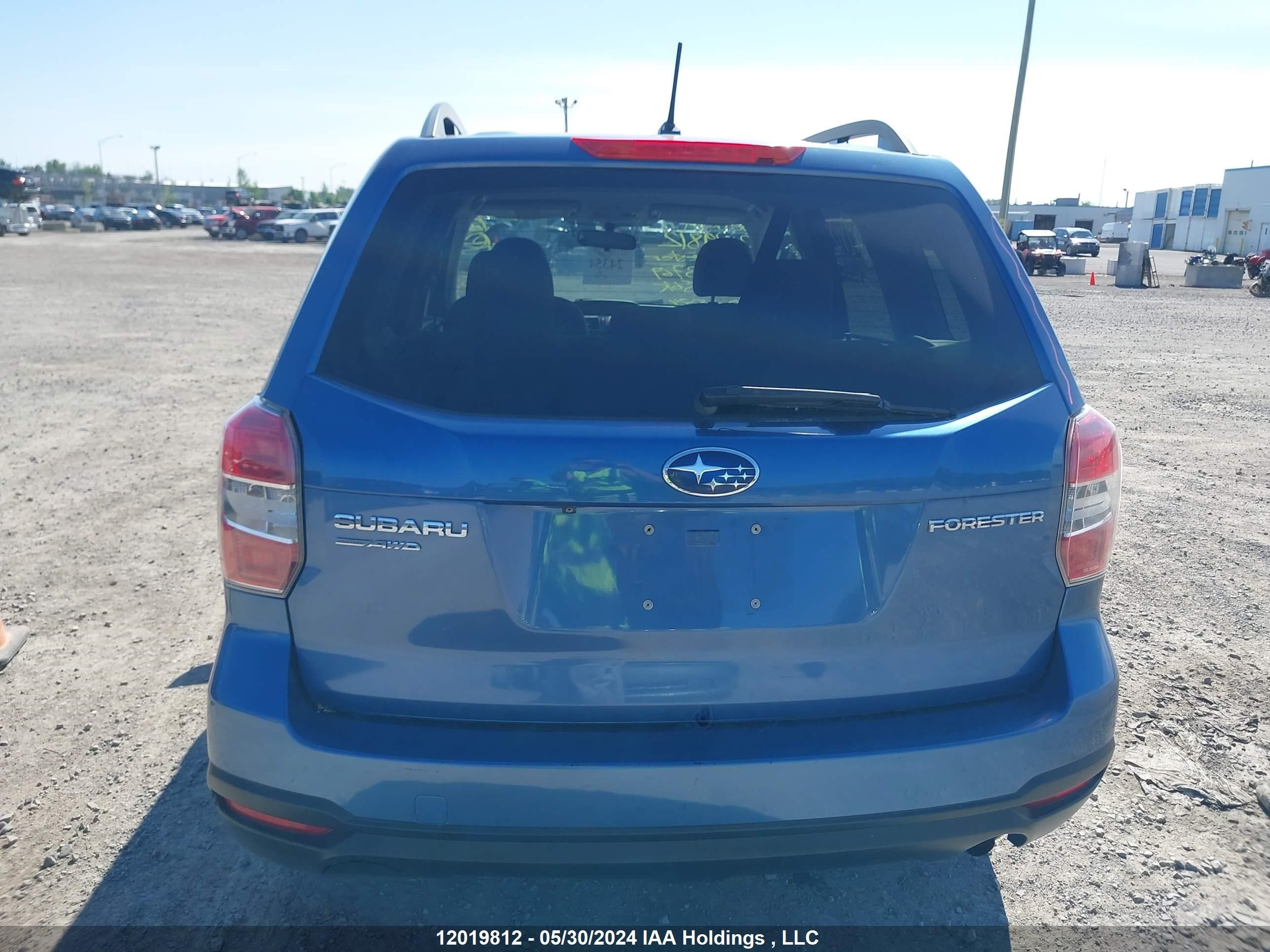 Photo 15 VIN: JF2SJCBC4FH813769 - SUBARU FORESTER 