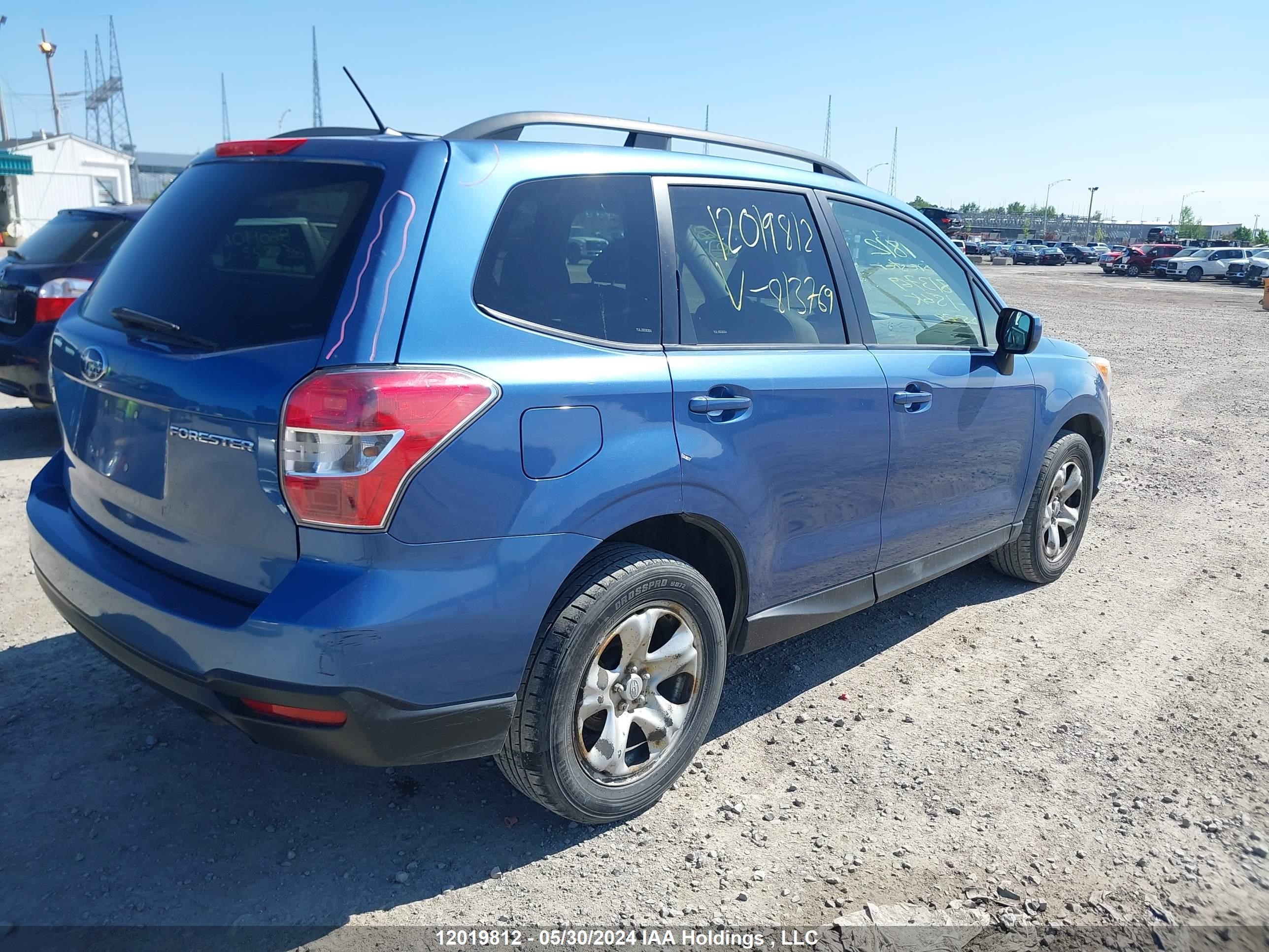 Photo 3 VIN: JF2SJCBC4FH813769 - SUBARU FORESTER 