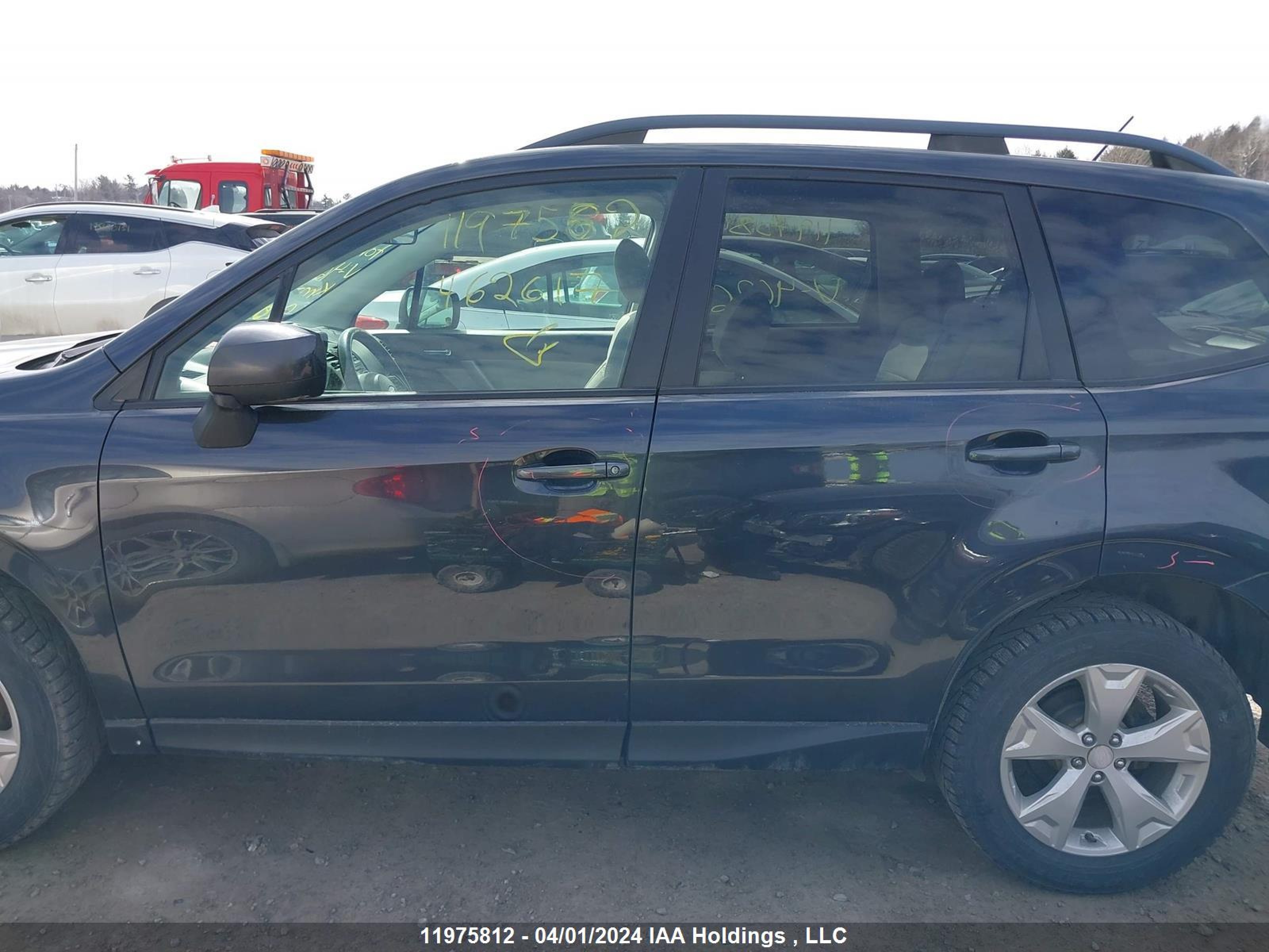 Photo 13 VIN: JF2SJCHC4FG462617 - SUBARU FORESTER 