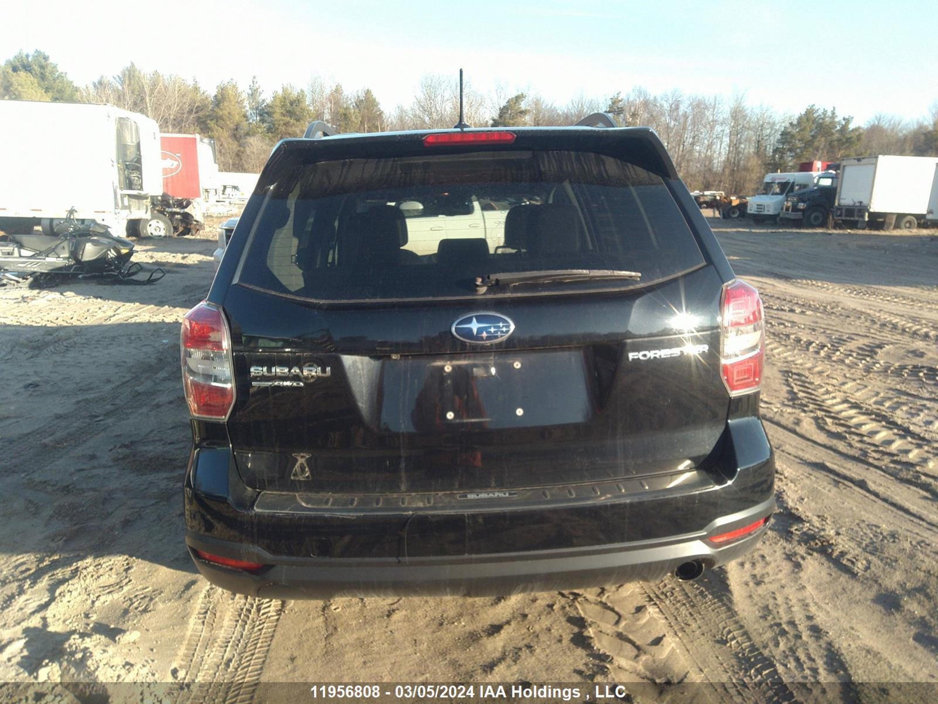 Photo 15 VIN: JF2SJCTC3FH838094 - SUBARU FORESTER 