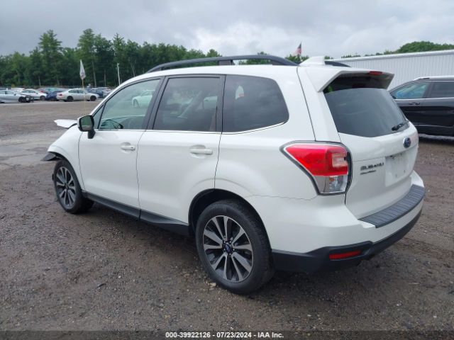 Photo 2 VIN: JF2SJGEC1HH415702 - SUBARU FORESTER 