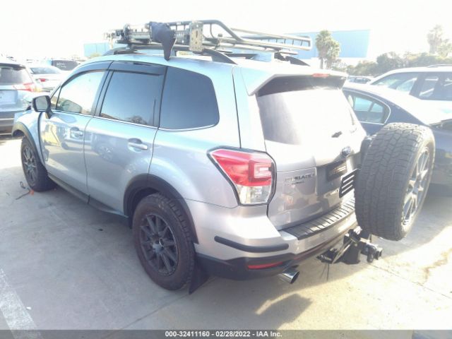 Photo 2 VIN: JF2SJGEC7HH565474 - SUBARU FORESTER 