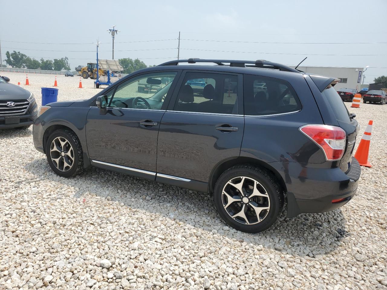 Photo 1 VIN: JF2SJGUC0FH542780 - SUBARU FORESTER 