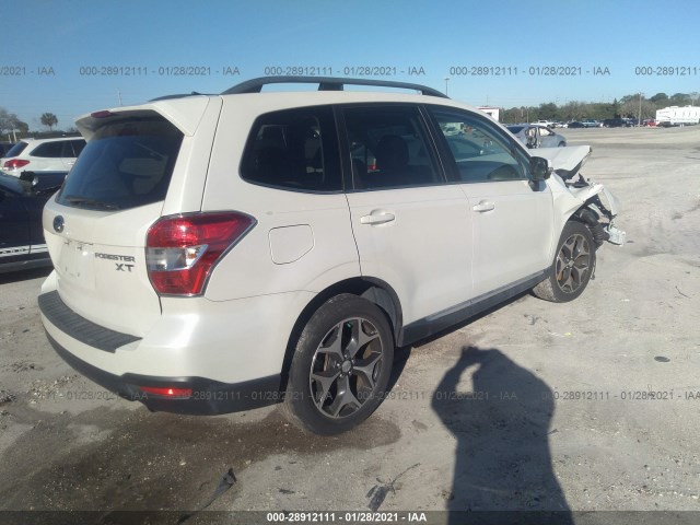 Photo 3 VIN: JF2SJGUC8FH417445 - SUBARU FORESTER 