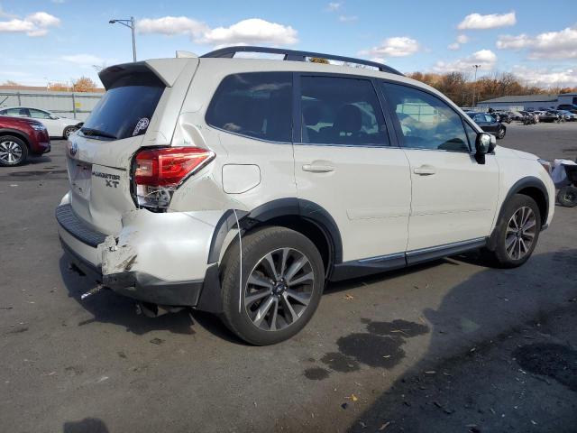 Photo 2 VIN: JF2SJGWC0JH598420 - SUBARU FORESTER 2 