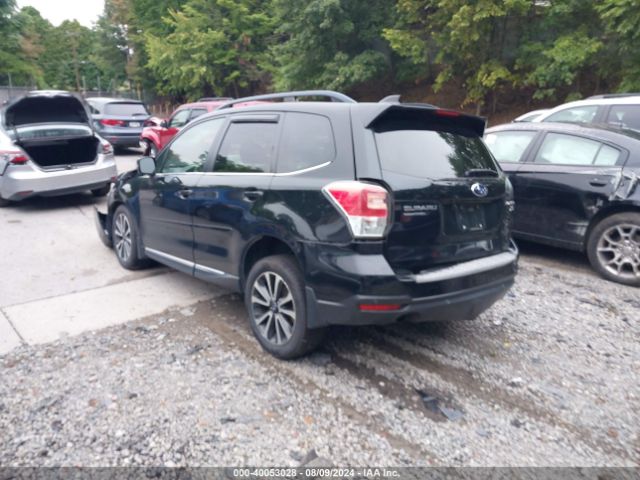 Photo 2 VIN: JF2SJGWC2HH551755 - SUBARU FORESTER 