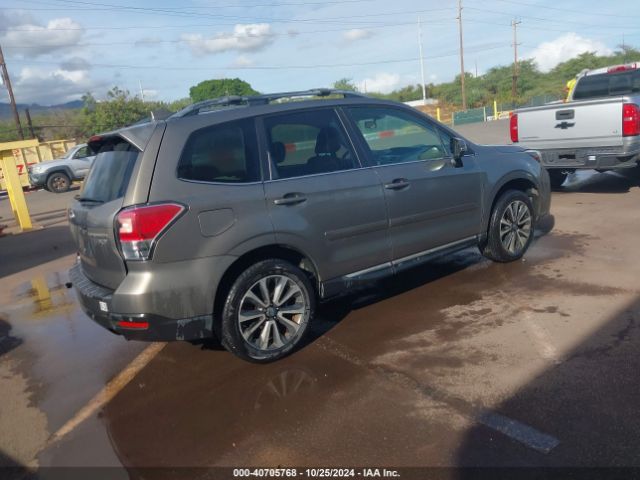 Photo 3 VIN: JF2SJGWC2HH567549 - SUBARU FORESTER 