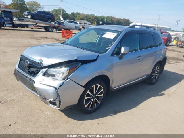 Photo 1 VIN: JF2SJGWC7JH422688 - SUBARU FORESTER 