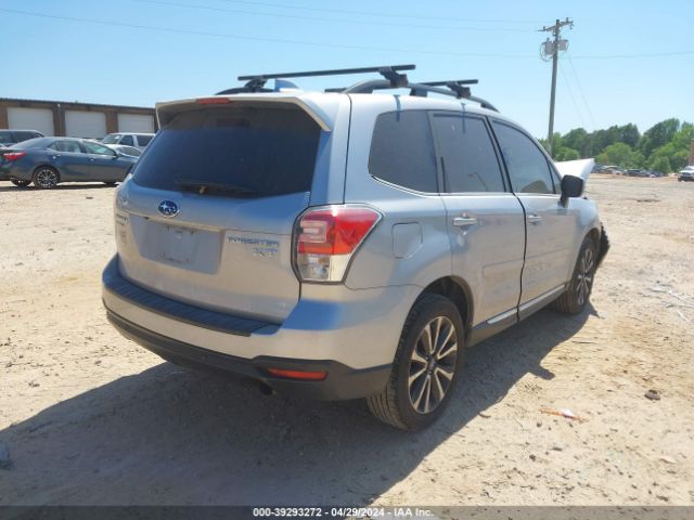 Photo 3 VIN: JF2SJGWCXJH400779 - SUBARU FORESTER 