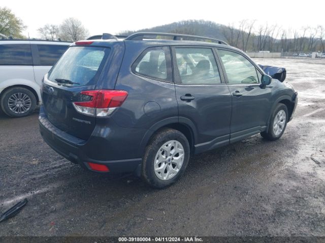 Photo 3 VIN: JF2SKACC1KH425375 - SUBARU FORESTER 