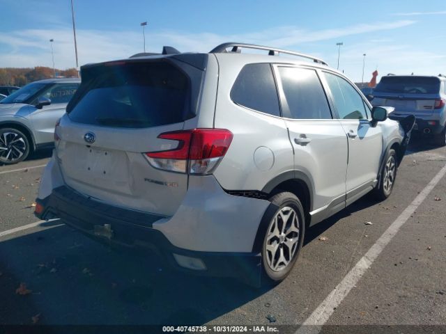 Photo 3 VIN: JF2SKACC3RH440485 - SUBARU FORESTER 