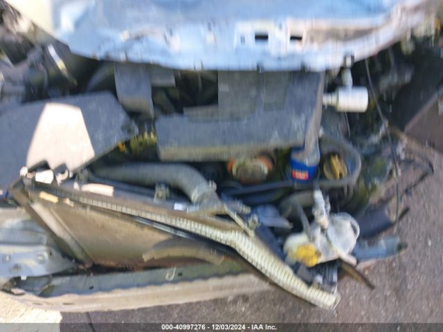 Photo 9 VIN: JF2SKACC8KH459703 - SUBARU FORESTER 