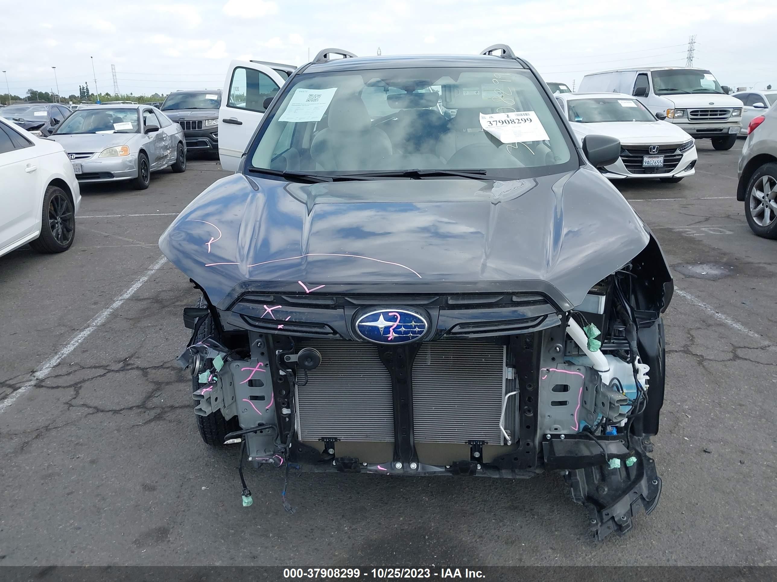 Photo 11 VIN: JF2SKACCXPH410400 - SUBARU FORESTER 