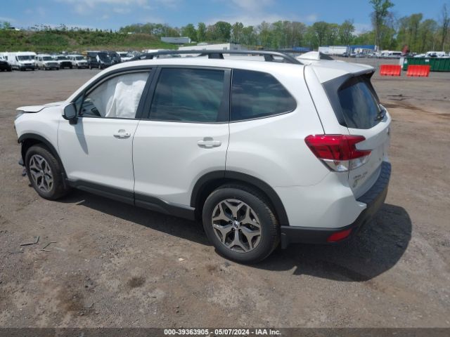 Photo 2 VIN: JF2SKADC0PH455649 - SUBARU FORESTER 