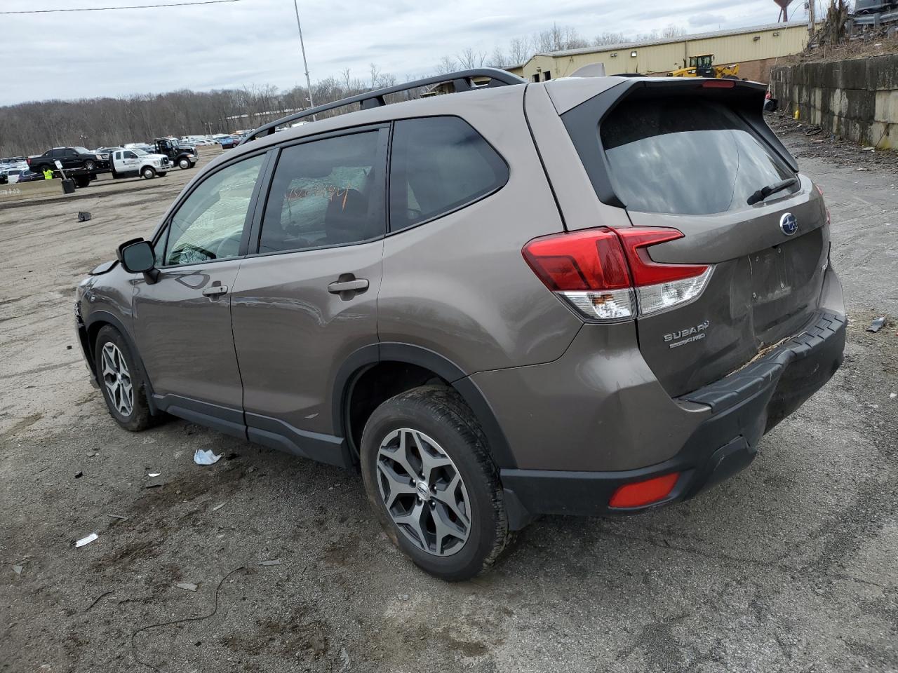 Photo 1 VIN: JF2SKADC2NH432046 - SUBARU FORESTER 